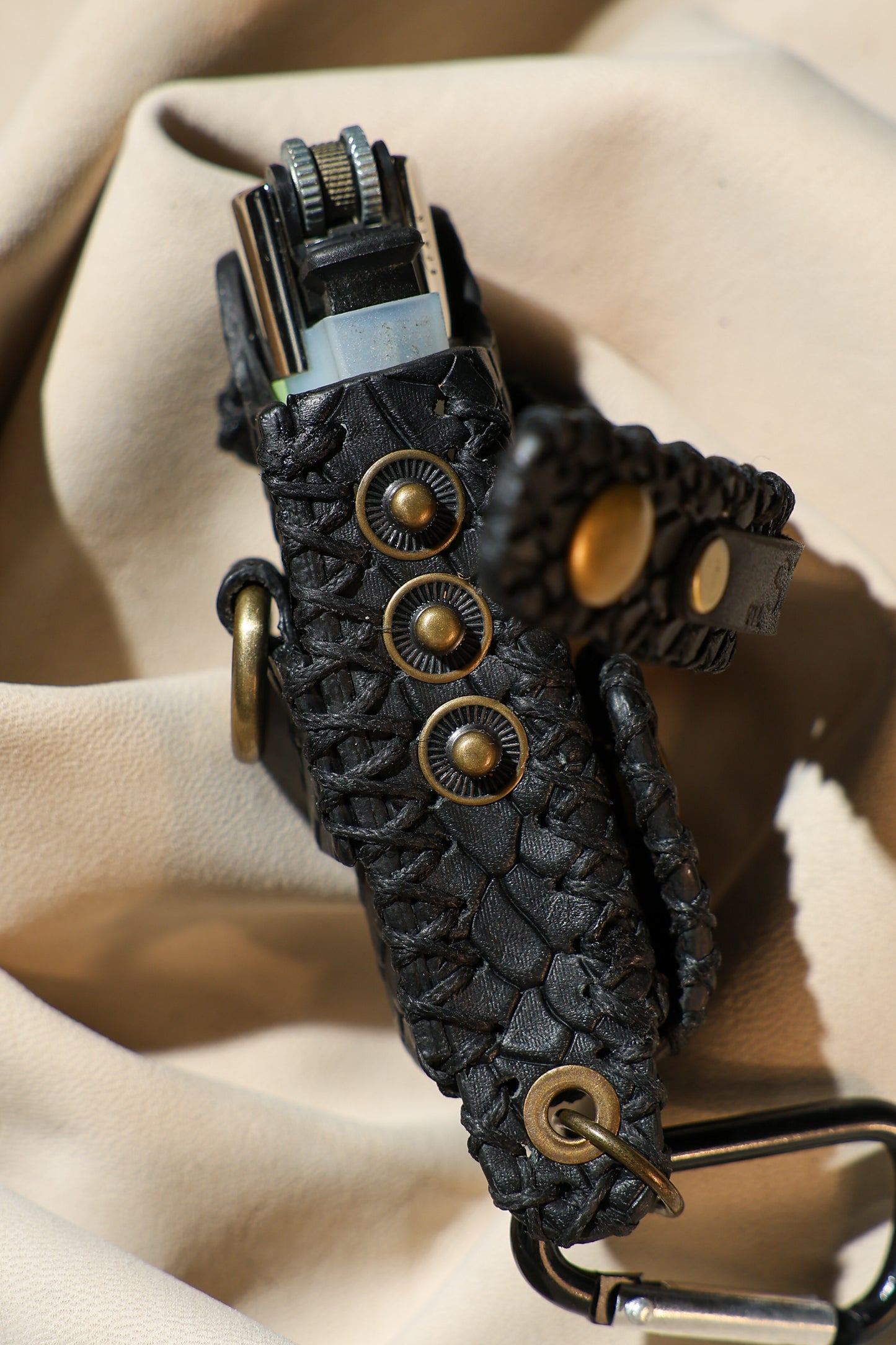LIGHTER HOLDER Mk2/ BLACK-CROC LIMITED EDITION