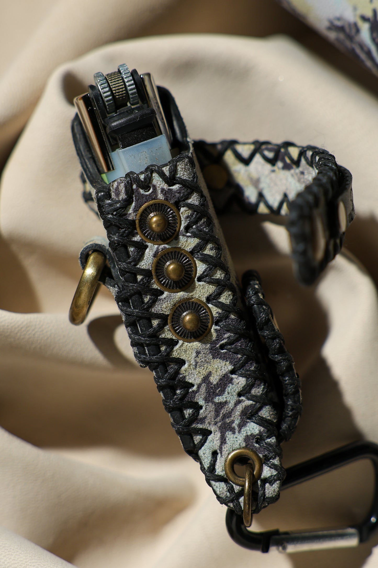 Lighter Holder | Arctic Camouflage Abstract Camo Art | Genuine Leather | Handcrafted | Smoker's Hub 2026 | CoriumSacs®