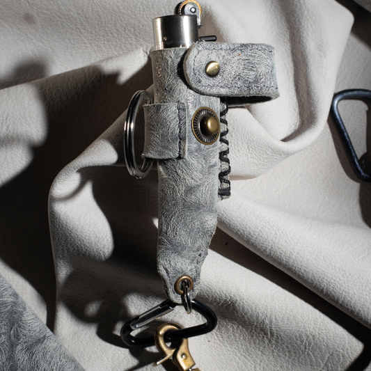 LIGHTER HOLDER / FROST VEIL