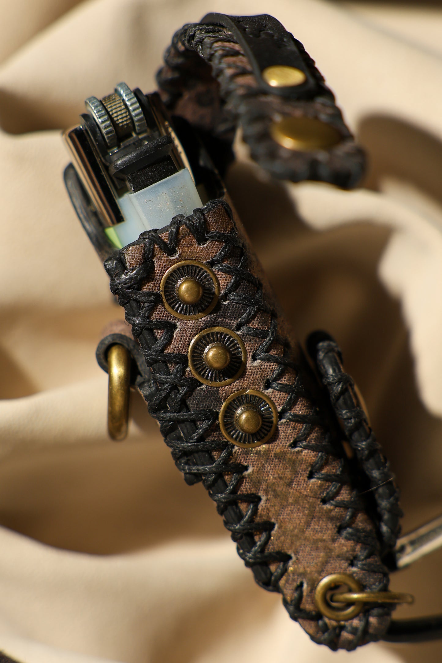 LIGHTER HOLDER Mk2 / MORPHED PYTHON