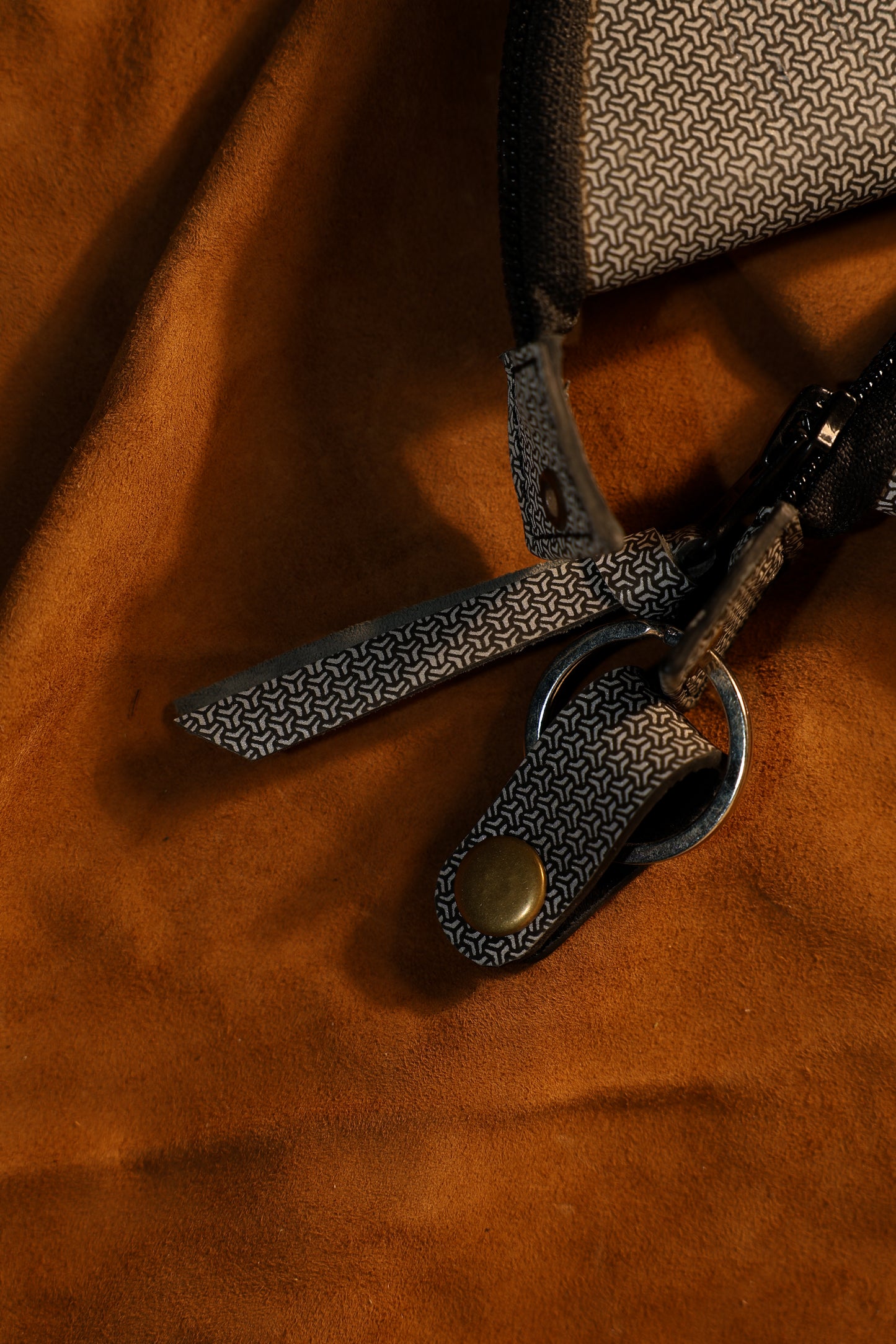 CANNA BASE / TRIQUETRA RADIANCE