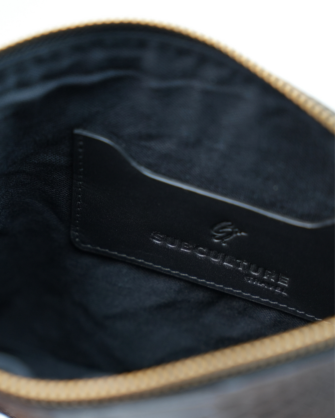 LEATHER POUCH / PYTHON BROWN