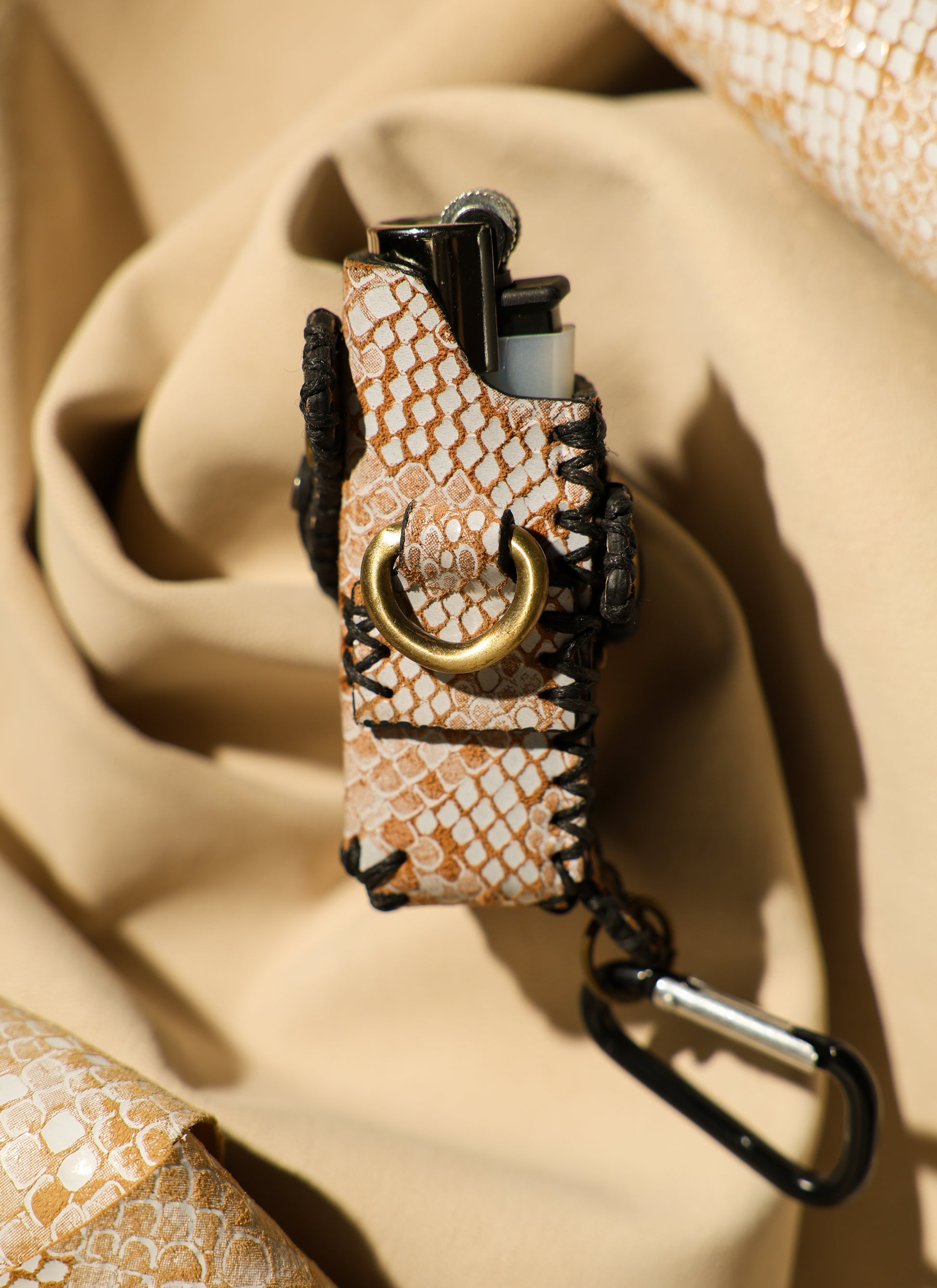 Lighter Holder | Albino Serpent Reptile-Inspired Art | Genuine Leather | Handcrafted | Smoker's Hub 2026 | CoriumSacs®