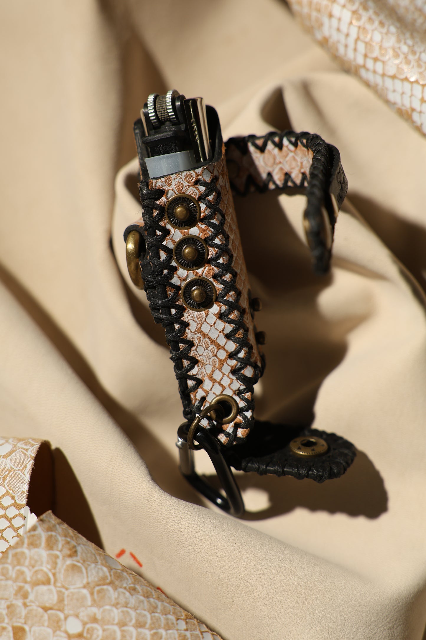 Lighter Holder | Albino Serpent Reptile-Inspired Art | Genuine Leather | Handcrafted | Smoker's Hub 2026 | CoriumSacs®
