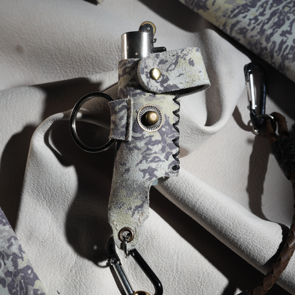 LIGHTER HOLDER / FROST VEIL